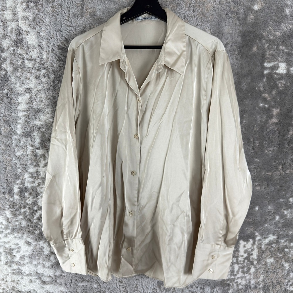 Abercrombie & Fitch Size XL Satin Button Up Blouse Beige Long Sleeve Women